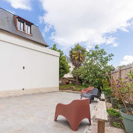 아파트 Charming House 5br 10p Near The Sea -