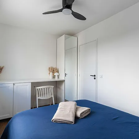 Charming House 5br 10p Near The Sea - *